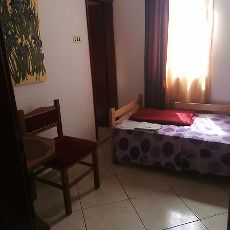 Motel Kuca Veljovica Belgrad Exterior foto