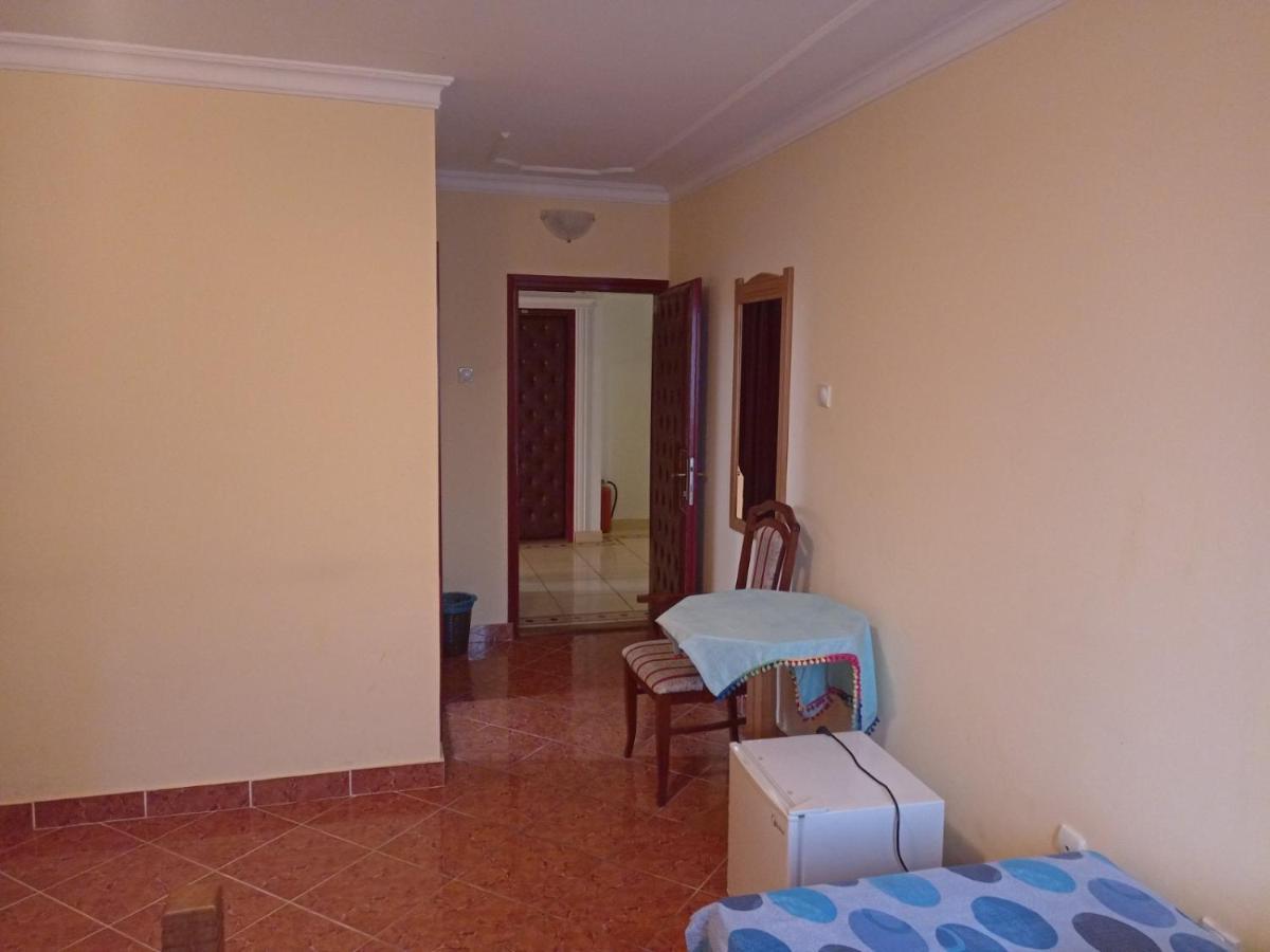 Motel Kuca Veljovica Belgrad Exterior foto