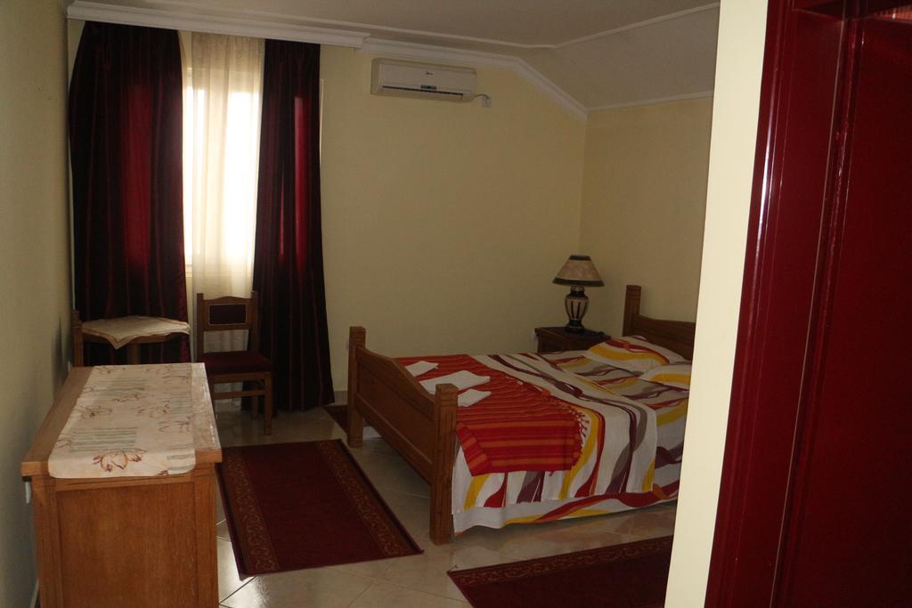 Motel Kuca Veljovica Belgrad Exterior foto