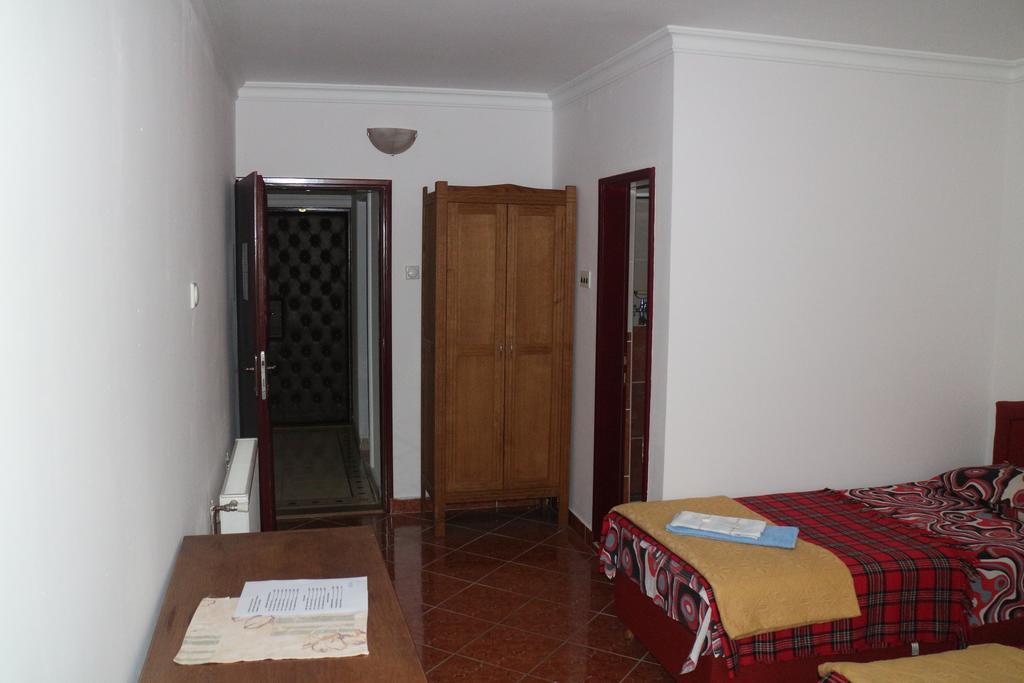 Motel Kuca Veljovica Belgrad Exterior foto