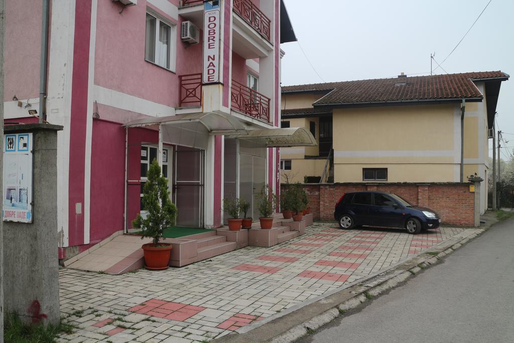Motel Kuca Veljovica Belgrad Exterior foto